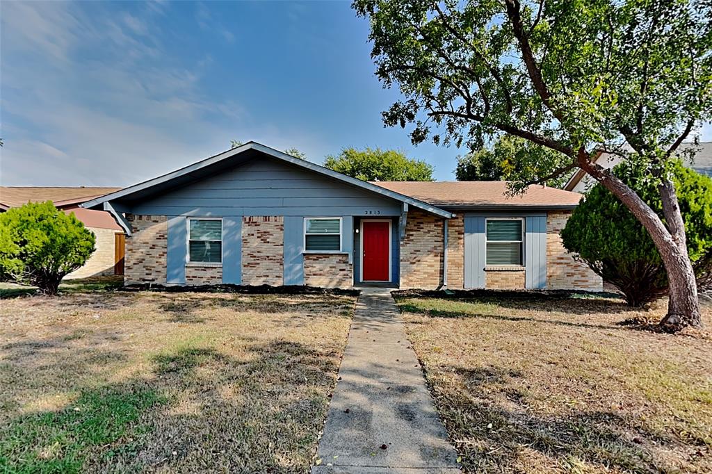 Chariot Ln, Garland, TX 75044