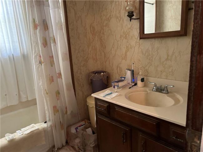 40 Lima St, House other with 3 bedrooms, 1 bathrooms and 4 parking in Warwick RI | Image 21