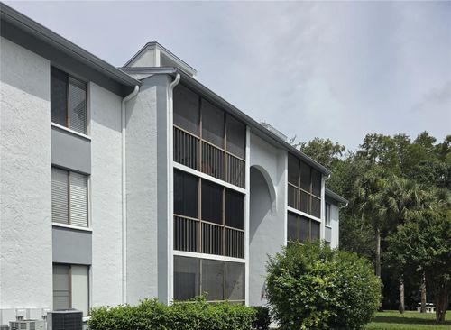 g3-1308 Pine Ridge Cir E, Tarpon Springs, FL, 34688-5404 | Card Image