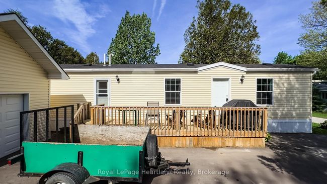10 Bloomsbury Dr, Home with 2 bedrooms, 1 bathrooms and 2 parking in Goderich ON | Image 10