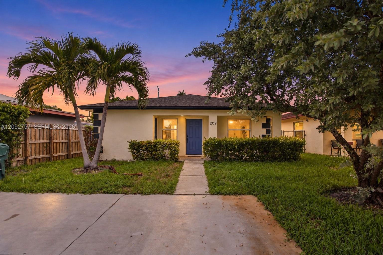 Residential Lease in Oakland Park