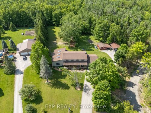 667 Ford Cres, Cavan, ON, L0A1C0 | Card Image