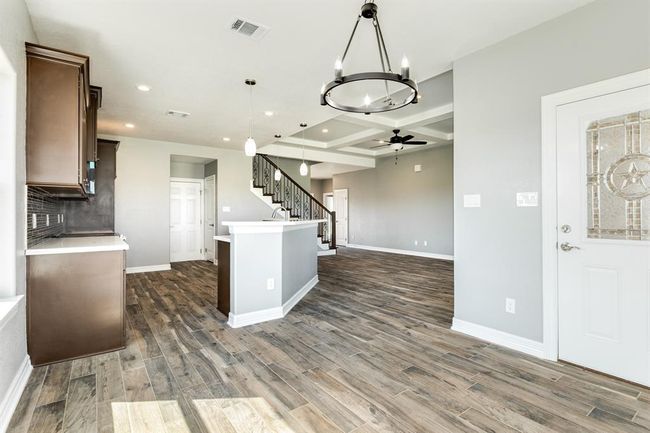 Breakfast/Dining Nook | Image 14
