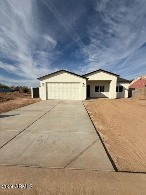 15200 S Capistrano Road, Arizona City, AZ, 85123 | Card Image