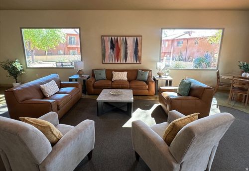 unit-a8-300 E 300 N, Kanab, UT, 84741-3362 | Card Image