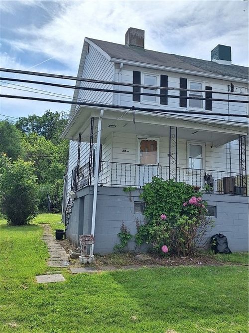 29 Elm St, Ellsworth, PA, 15331 | Card Image