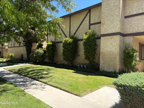 1312 W Avenue J4, Lancaster, CA, 93534 | Card Image
