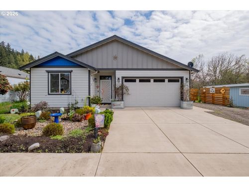 214 Averill St, Brownsville, OR, 97327-2258 | Card Image