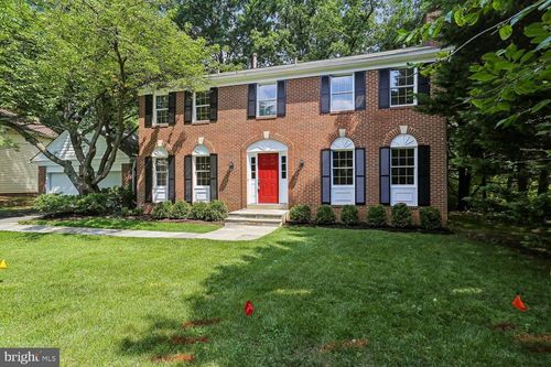 5705 Sugarbush Ln, ROCKVILLE, MD, 20852-3241 | Card Image
