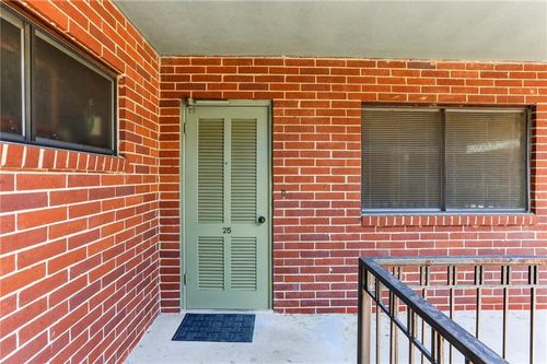 c35-91 Rumson Rd Ne, Atlanta, GA, 30305-5004 | Card Image