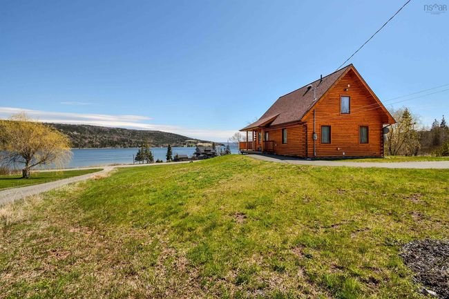 1005 Highway 205, House other with 3 bedrooms, 3 bathrooms and 3 parking in Baddeck NS | Image 43