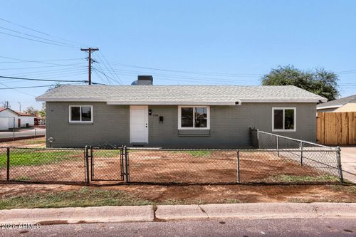 5703 W Sells Drive, Phoenix, AZ, 85031 | Card Image