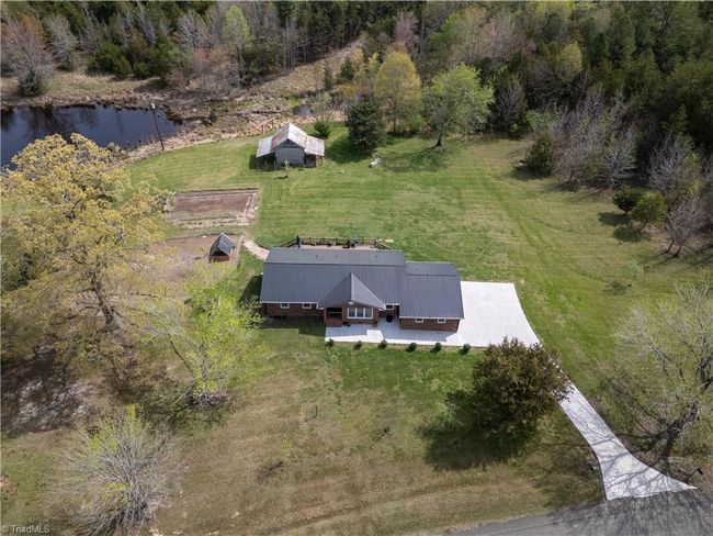 3540 Sellars Rd, House other with 3 bedrooms, 2 bathrooms and null parking in Mebane NC | Image 25