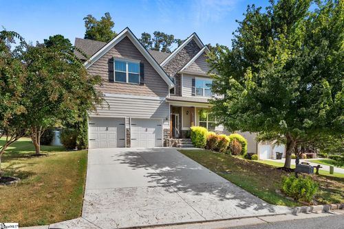 122 Jones Creek Cir, Anderson, SC, 29621-7612 | Card Image