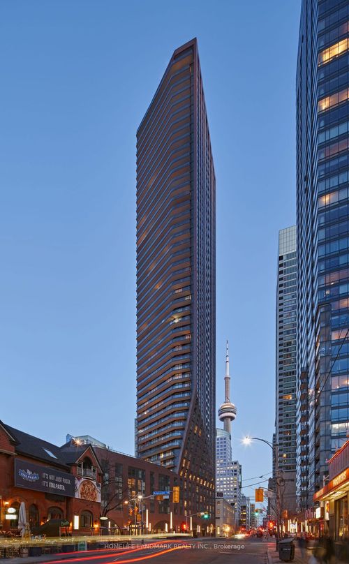 702-99 John St, Toronto, ON, M5V0S6 | Card Image