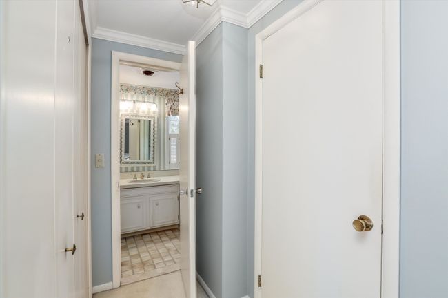 En Suite Full Bath | Image 14