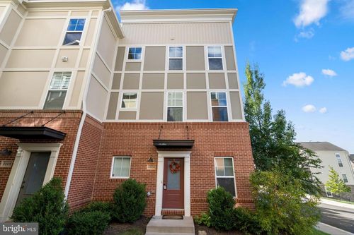 22413 Verde Gate Ter, BRAMBLETON, VA, 20148-3665 | Card Image