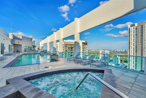 1770-350 Se 2nd St, Fort Lauderdale, FL, 33301-1919 | Card Image