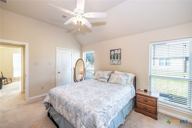 2502 Alamo St, House other with 3 bedrooms, 2 bathrooms and null parking in Gonzales TX | Image 15