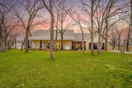 1114 Briarwood St, Weatherford, TX, 76087-9201 | Card Image