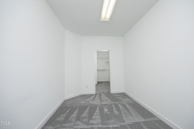 30closet | Image 31