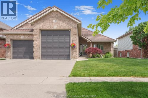 29 Morning Glory Lane, Chatham, ON, N7L5R5 | Card Image