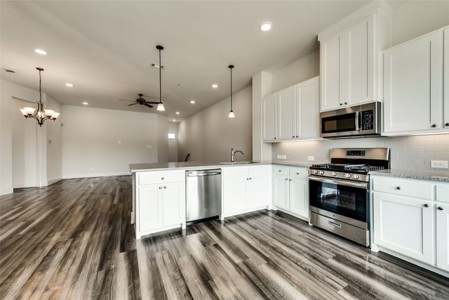 250 Buck Ridge Dr, Townhouse with 4 bedrooms, 3 bathrooms and null parking in Little Elm TX | Image 5