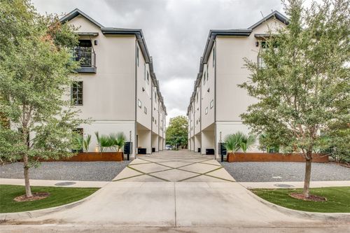 102-4222 Hawthorne Ave, Dallas, TX, 75219-2346 | Card Image