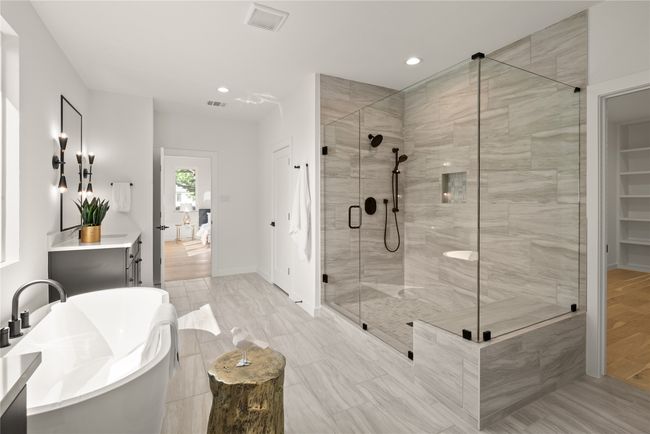9006 Diceman Dr, House other with 4 bedrooms, 4 bathrooms and null parking in Dallas TX | Image 25