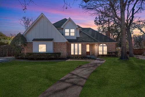 4706 El Brevo Ct, Arlington, TX, 76017-2608 | Card Image