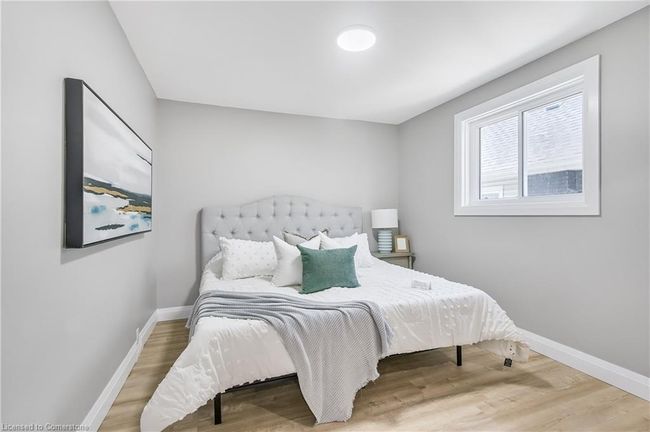 10 Comet Ave, House other with 5 bedrooms, 3 bathrooms and 1 parking in Hamilton ON | Image 13