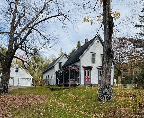 98 Hog Bay Road, Franklin, ME, 04634 | Card Image
