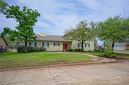 3505 Spring Ln, Bryan, TX, 77802 | Card Image