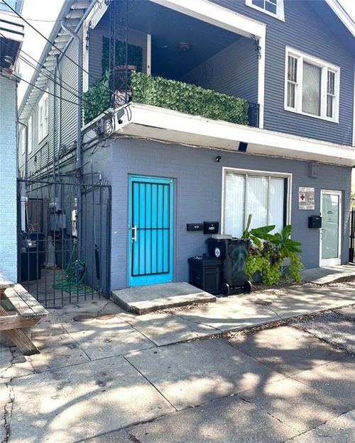 2541 Banks St, New Orleans, LA, 70119-7406 | Card Image