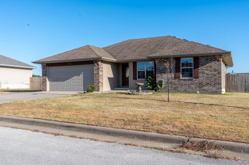 706 Christopher Lane, Clever, MO, 65631 | Card Image