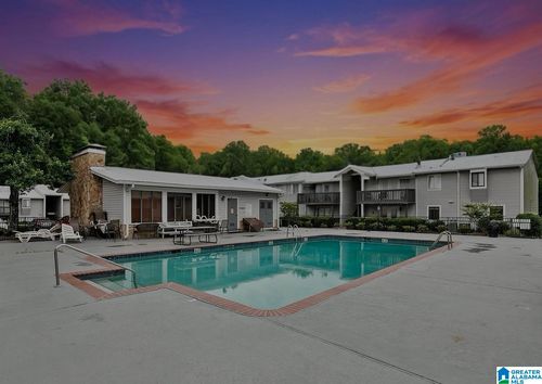 708-708 Woodland Vlg, Vestavia Hills, AL, 35216-1118 | Card Image