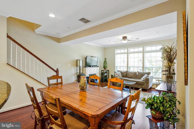 21570 Romans Dr, Townhouse with 3 bedrooms, 3 bathrooms and null parking in ASHBURN VA | Image 5