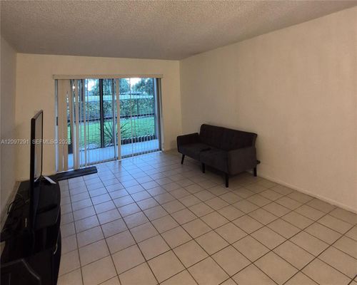107-8000 Fairview Dr, Tamarac, FL, 33321-3944 | Card Image