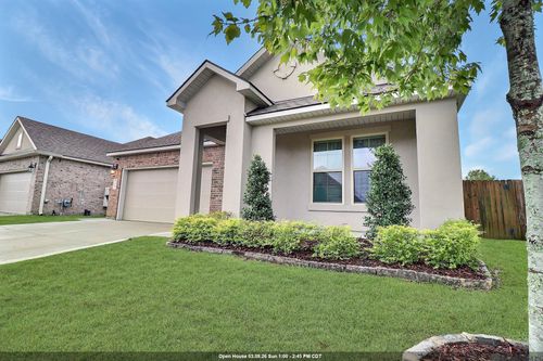 13818 Malbec Ave, Baton Rouge, LA, 70817-4026 | Card Image
