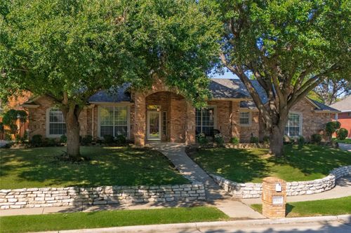 5593 Greenview Ct, North Richland Hills, TX, 76148-4030 | Card Image