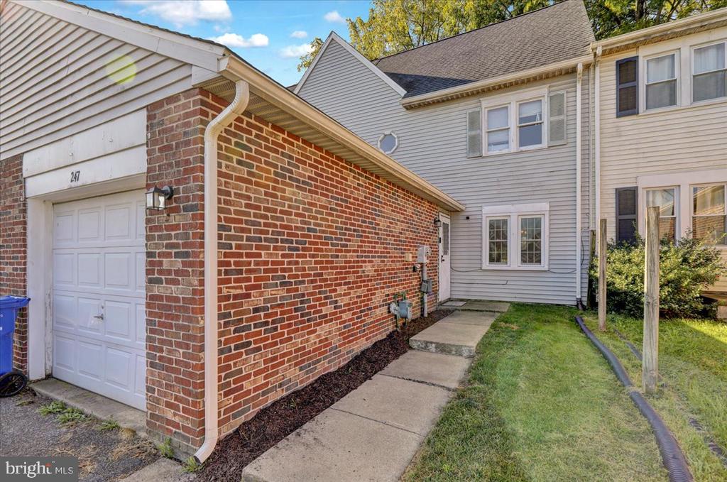 4th St, Womelsdorf, PA 19567
