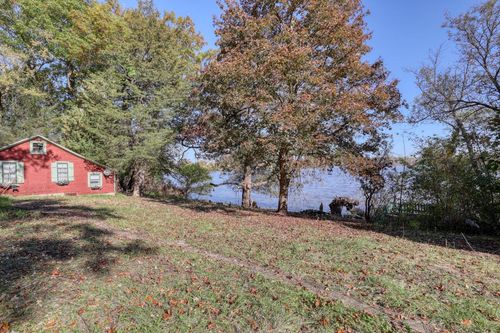 N8002 County Road A, Milford, WI, 53094 | Card Image