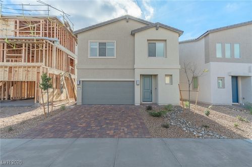 7845 Wolf Fang Ct, Las Vegas, NV, 89113-6686 | Card Image