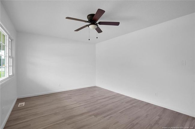Photo 7 | Image 7