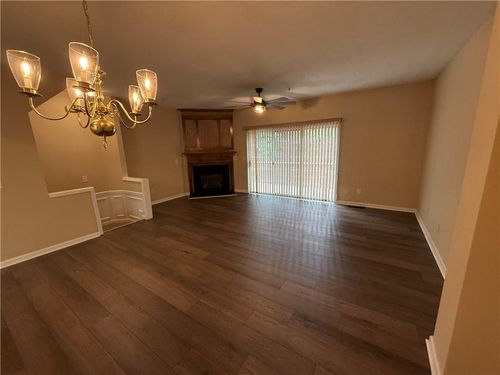 161 Riverstone Commons Cir, Canton, GA, 30114-5237 | Card Image
