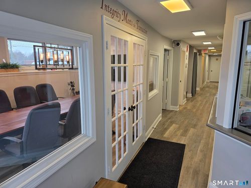 333 Long Hill Rd, Groton, CT, 06340-3823 | Card Image