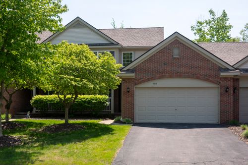 6018 Augusta Ln, Holly, MI, 48442 | Card Image