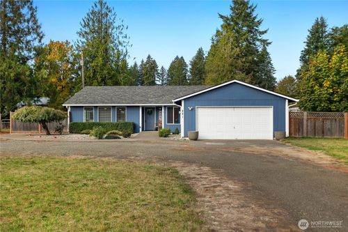221 E Deer Creek Rd, Shelton, WA, 98584-7532 | Card Image
