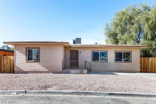 346 Arnold St, Las Vegas, NV, 89106-3902 | Card Image