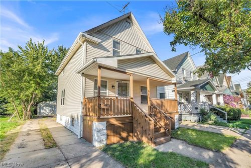 3212 Montclair Avenue, Cleveland, OH, 44109 | Card Image